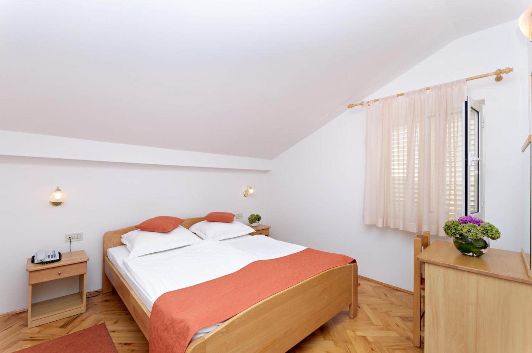 Hotel Epario Lopar Buitenkant foto